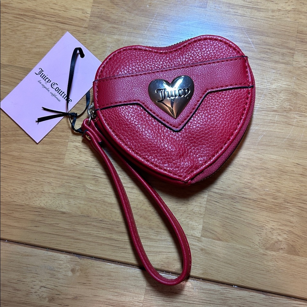 NWT Follow your heart Juicy Couture Red Heart-Shaped Wristlet purse zip around